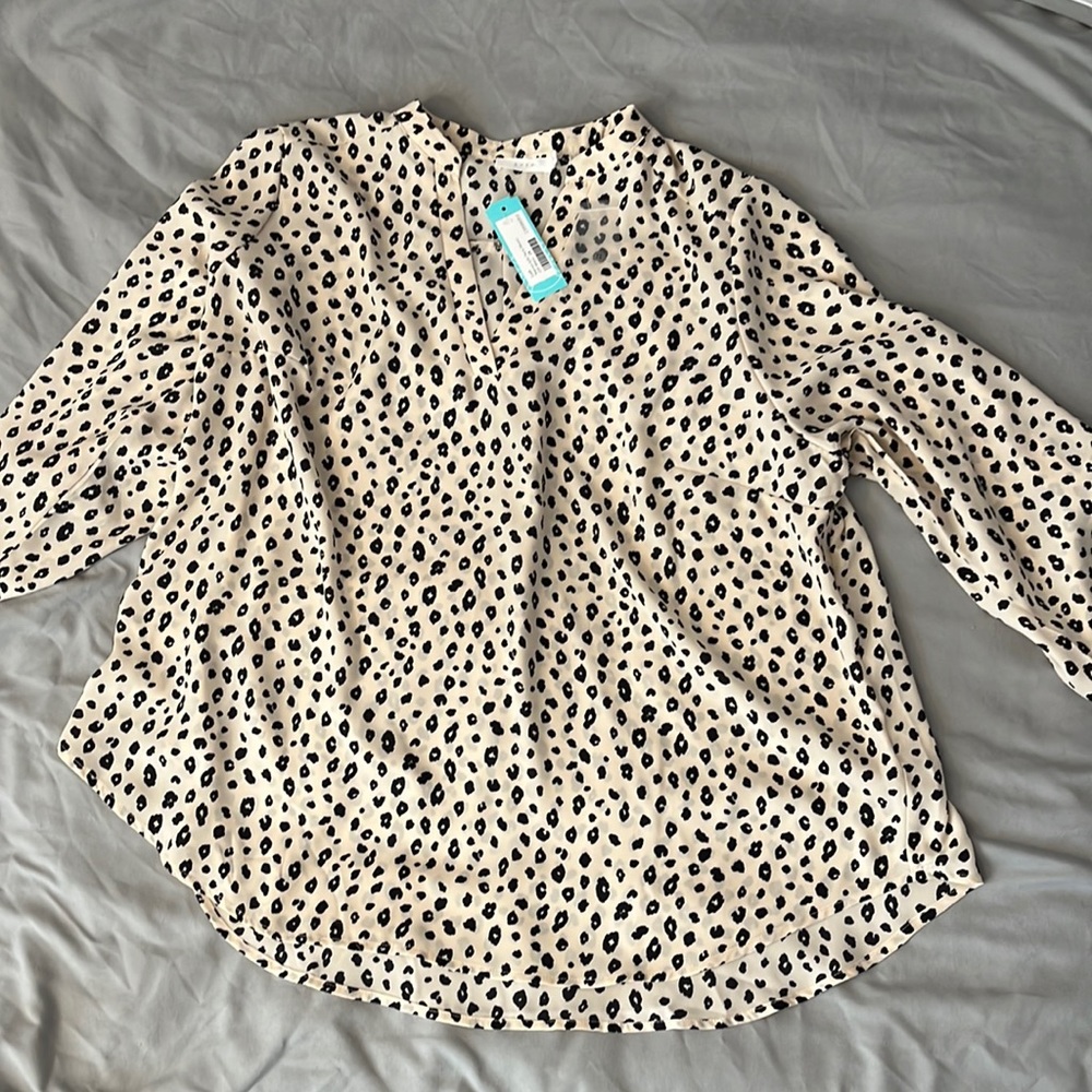 Lush (Stitch Fix) Warren Split Neck Blouse, size 2X